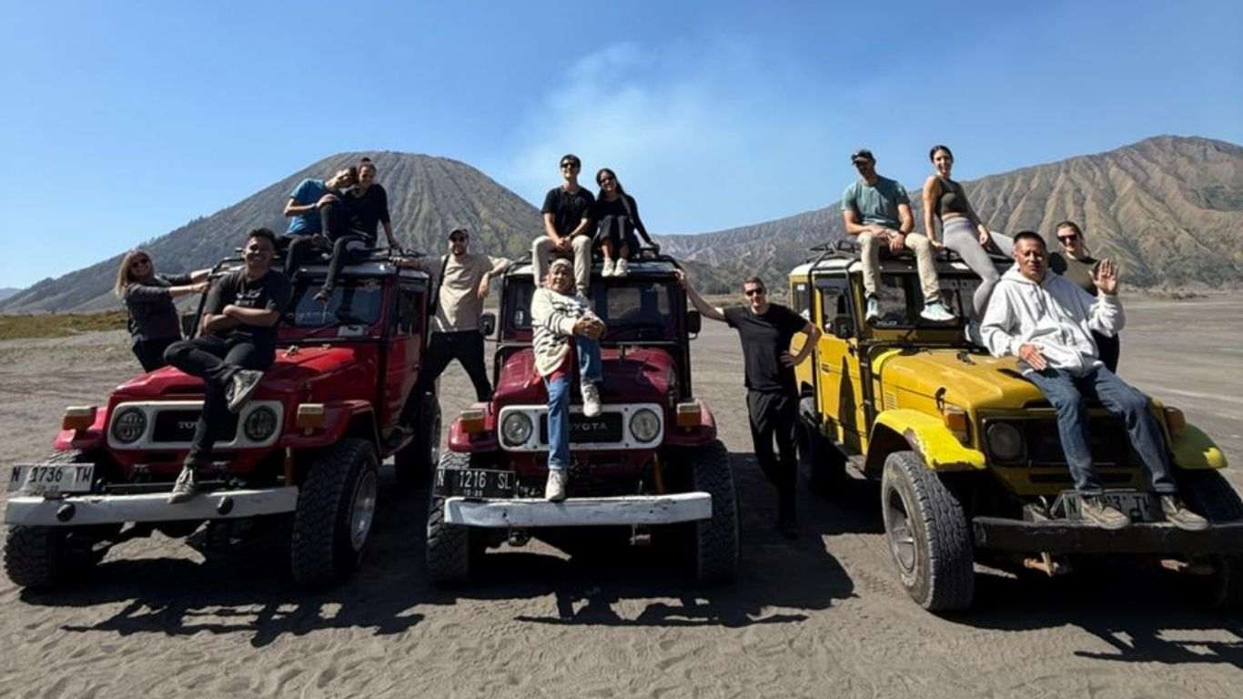 East Java 4 Day Tour Cost for Bromo and Tumpak Sewu