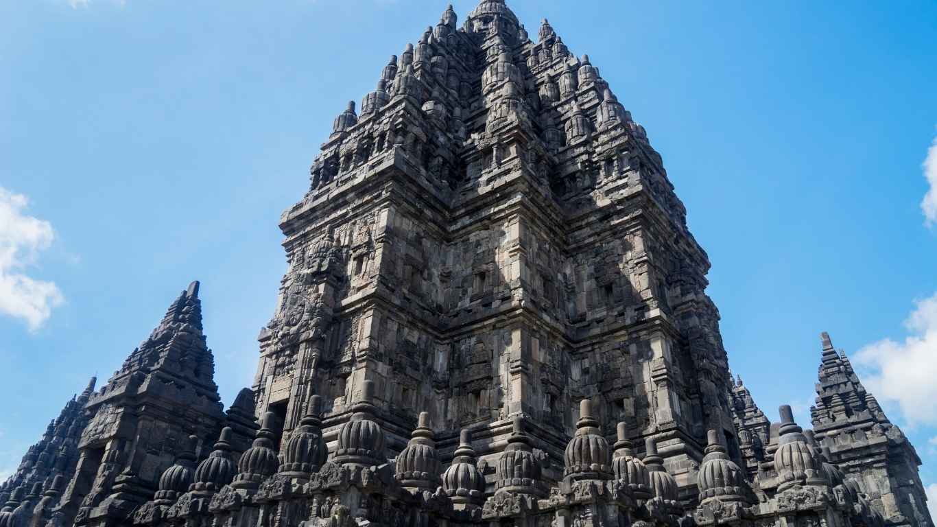 Prambanan Temple Day Trip: How to Combine It With Yogyakarta's Best Sights