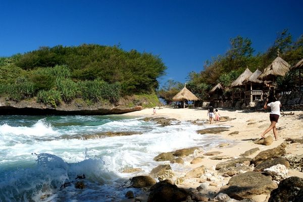 Slili Beach