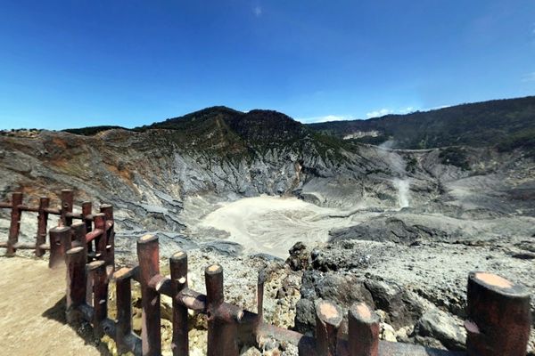 Tangkuban Perahu